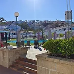 Malibu Park With Ocean View 公寓 阿德耶