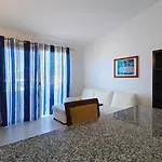 Apartmán Malibu Park With Ocean View *