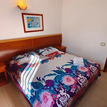 Malibu Park With Ocean View Апартаменти