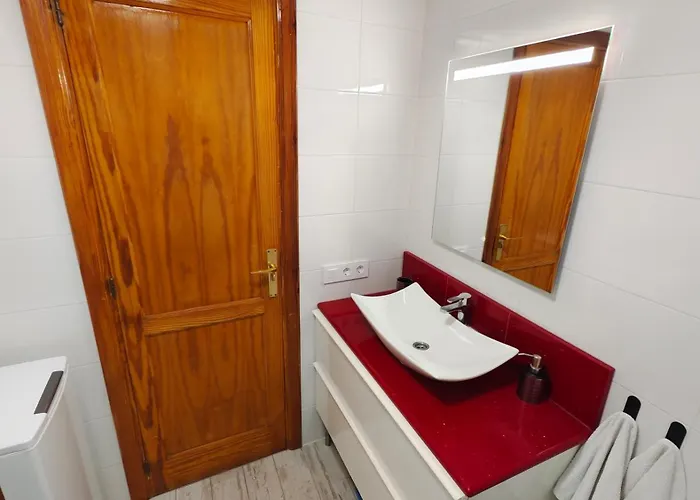 Апартаменти Malibu Park With Ocean View