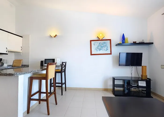 Апартаменти Malibu Park With Ocean View *