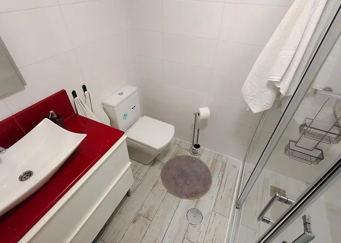 Апартаменти Malibu Park With Ocean View Адехе