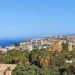 Malibu Park With Ocean View *